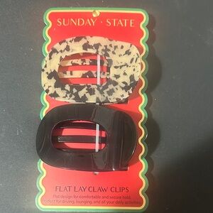 Sunday State set of 2 flat lay claw clips